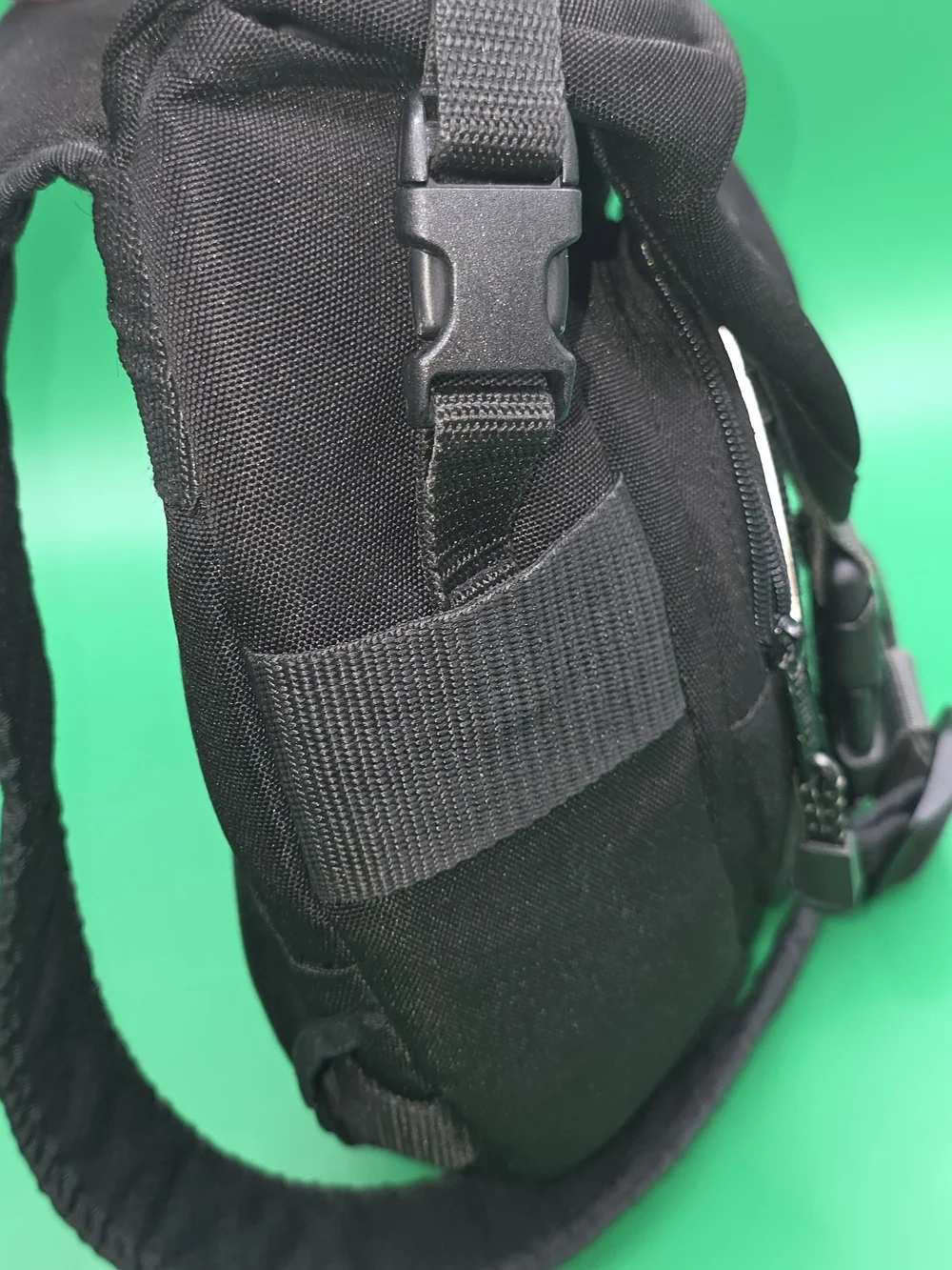 Tamrac velocity sling